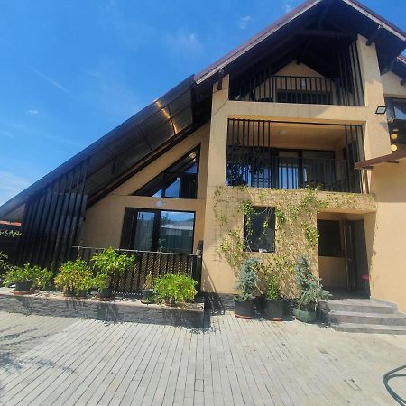 Pensiunea Relax Curtea de Argeş Exteriör bild