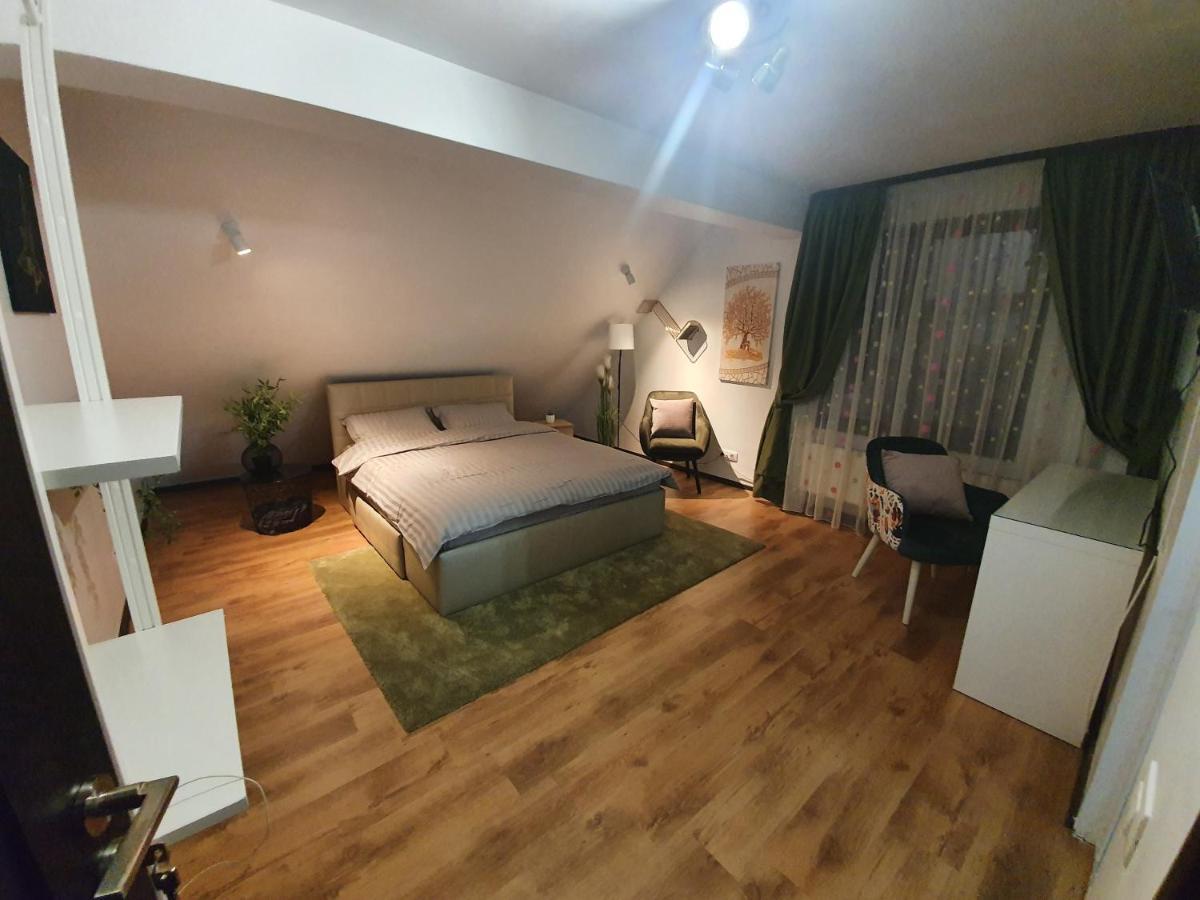 Pensiunea Relax Curtea de Argeş Exteriör bild